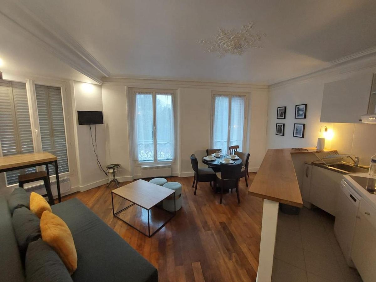 Superb Cozy & Spacious - 12th